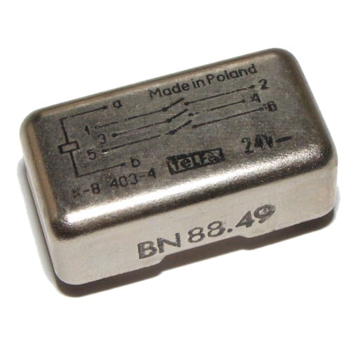 K-8 403-4.jpg